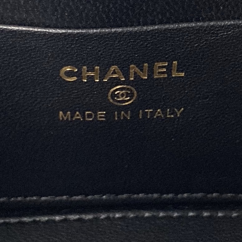 Ch**el cosmetic bags